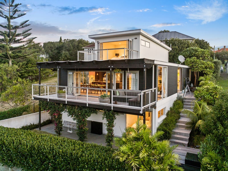47A Tahapa Crescent, Meadowbank, Auckland - Carousel 1