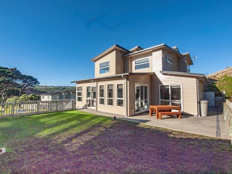 23 Melksham Drive, Churton Park, Wellington - Carousel 2
