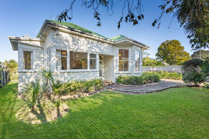 268 Jervois Road, Herne Bay, Auckland - Carousel 1