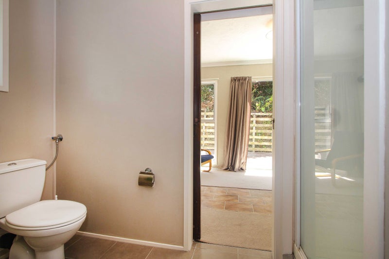 1/56 Knightsbridge Drive, Forrest Hill, Auckland - Carousel 18