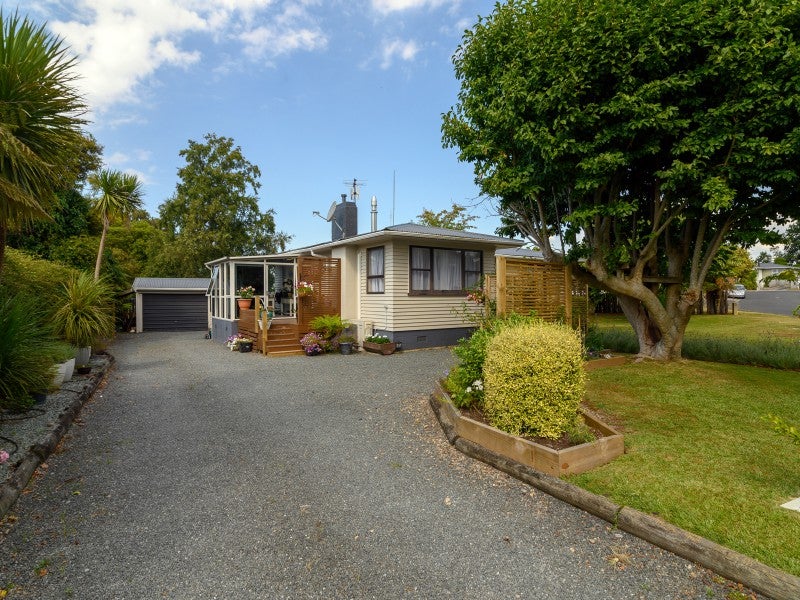 2 Delphi Place, Sunnybrook, Rotorua - Carousel 1