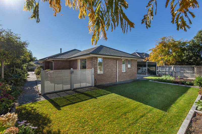 3 Matua Place, Parklands, Christchurch - Carousel 1