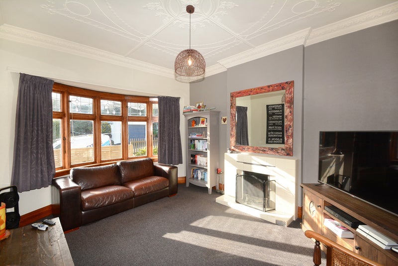 40 Cranston Street, Andersons Bay, Dunedin - Carousel 2