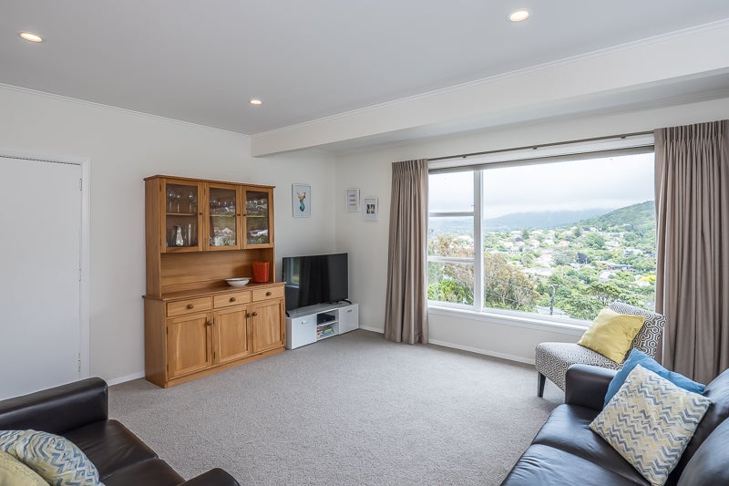 27 Rangoon Street, Khandallah, Wellington - Carousel 2