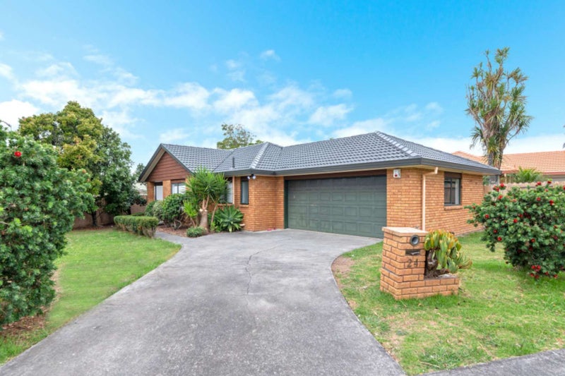 24 Davington Way, Burswood, Auckland - Carousel 2