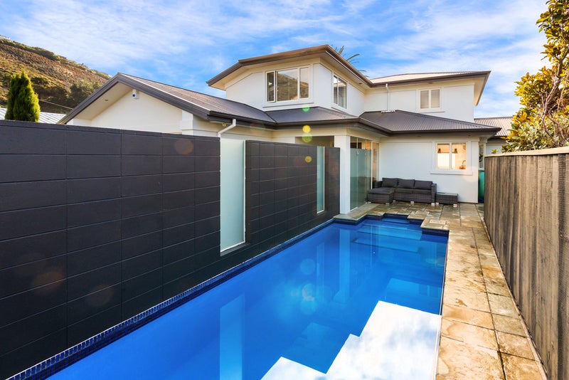 15 Campbell Street, Sumner, Christchurch - Carousel 25