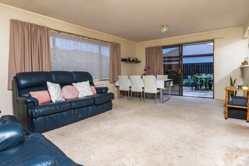2/48 Masefield Street, Stoke, Nelson - Carousel 2