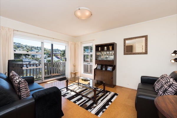 6/12 Cleveland Street, Brooklyn, Wellington - Carousel 2