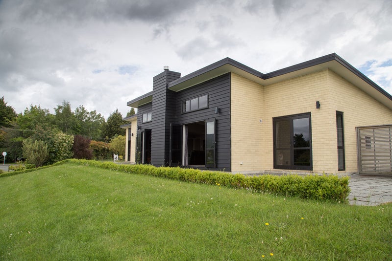 1 Muriwai Drive, Manapouri, Manapouri - Carousel 2