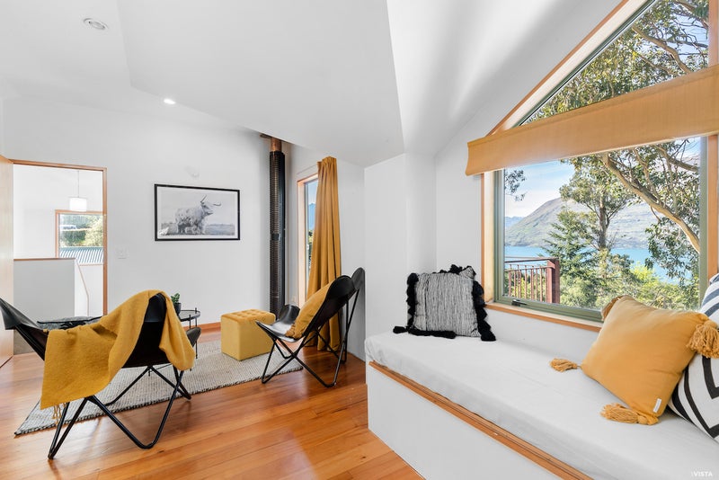 246B Fernhill Road, Sunshine Bay, Queenstown - Carousel 2