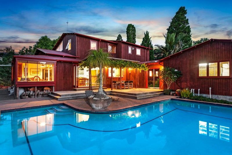 161 Atkinson Road, Titirangi, Auckland - Carousel 1