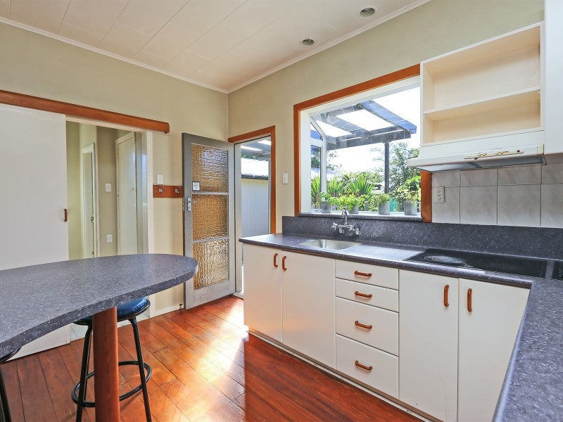 111 Gascoigne Street, Raureka, Hastings - Carousel 2