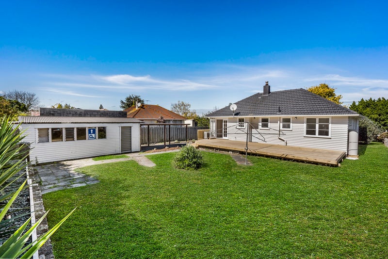 68 McAnnalley Street, Manurewa East, Auckland - Carousel 17