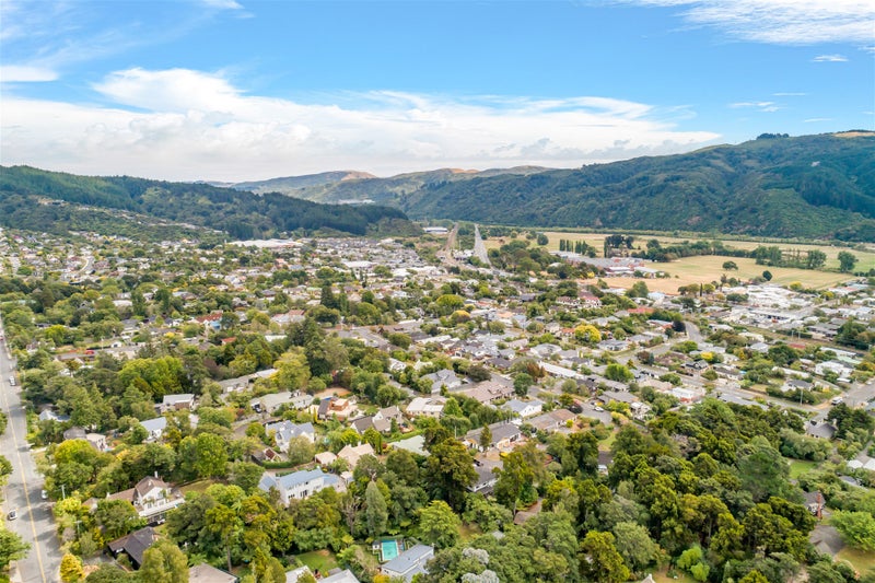 52B Chatsworth Road, Silverstream, Upper Hutt - Carousel 23