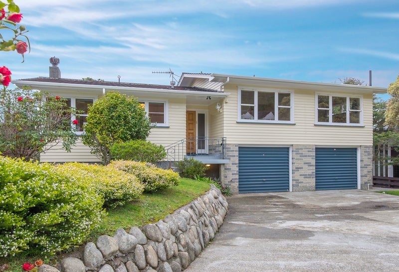 23 Breton Grove, Kingston, Wellington - Carousel 1