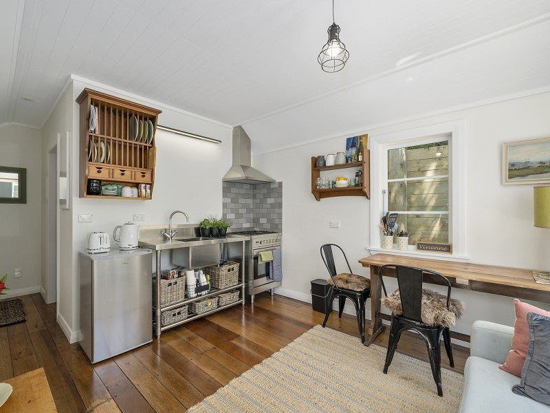 45A Mana St, Vogeltown, Wellington - Carousel 2