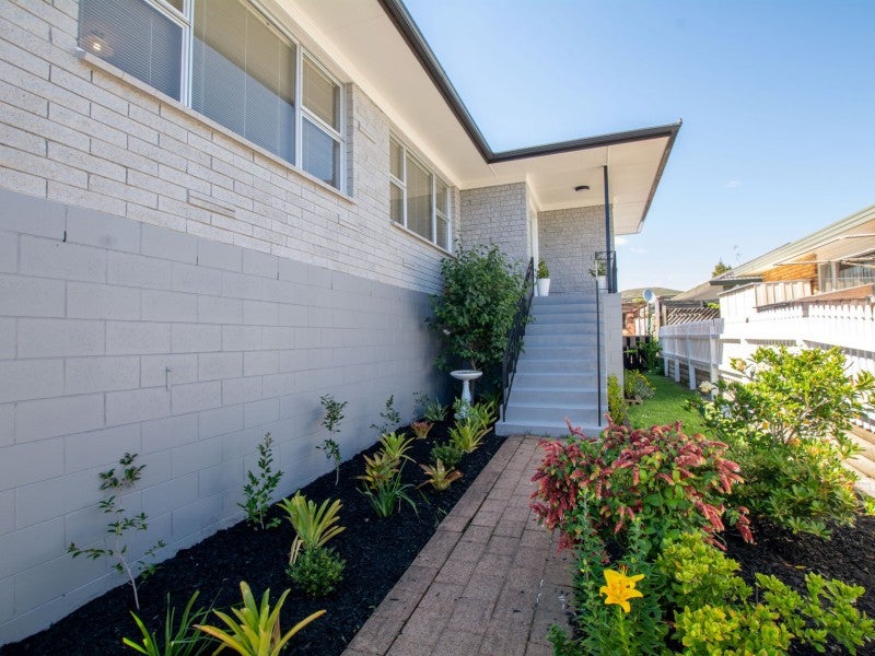 22B Whitaker Street, Otumoetai, Tauranga - Carousel 20