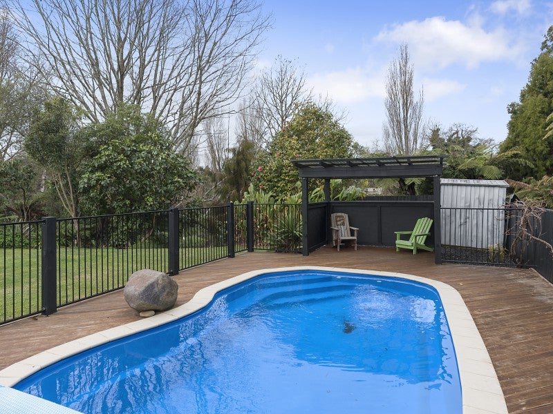 58 Pulham Crescent, Queenwood, Hamilton - Carousel 2