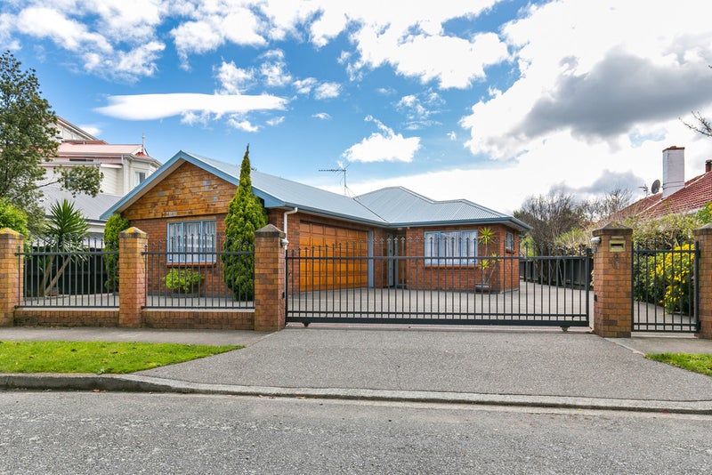 1 Pinny Avenue, Epuni, Lower Hutt - Carousel 1