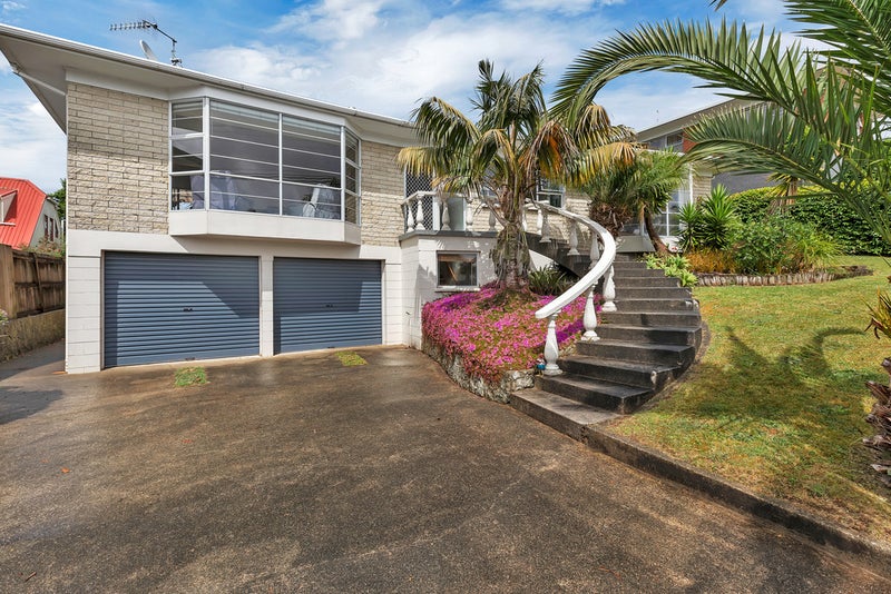 21 Te Puia Street, Kamo, Whangarei - Carousel 1