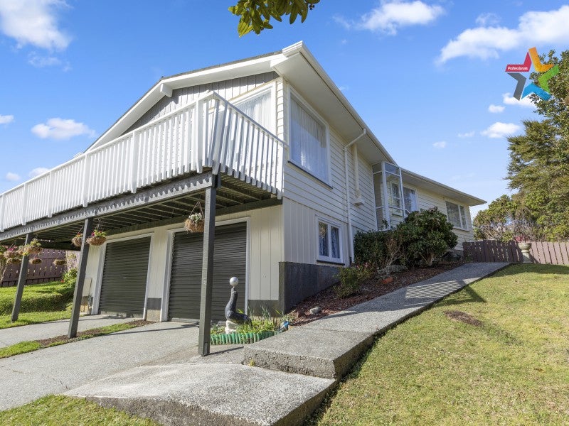 5 Timaru Grove, Kelson, Lower Hutt - Carousel 18
