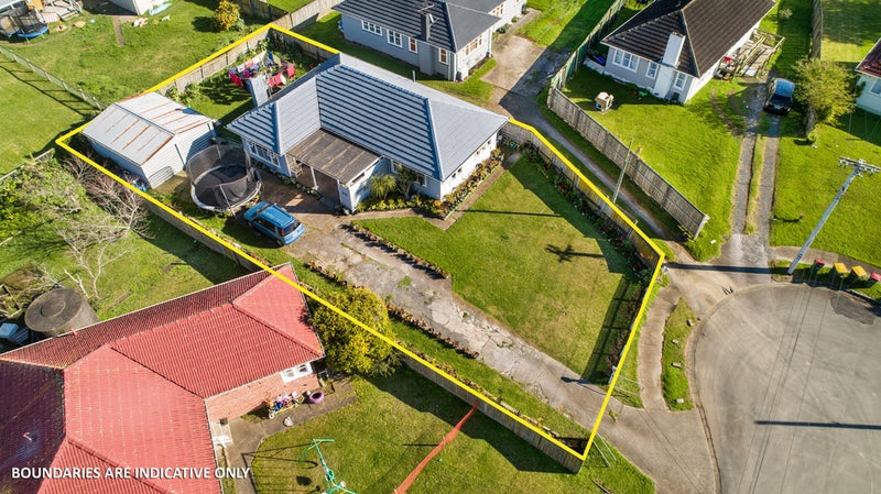 10 Angus Street, Otara, Auckland - Carousel 1