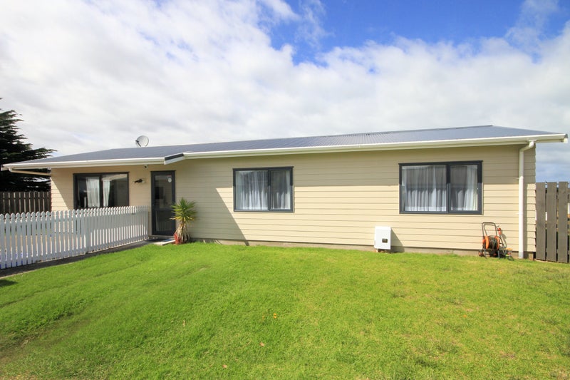 81A Swiss Avenue, Gonville, Whanganui - Carousel 1