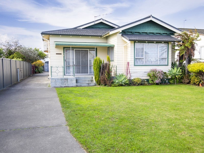 3 Nelson Crescent, Napier South, Napier - Carousel 1