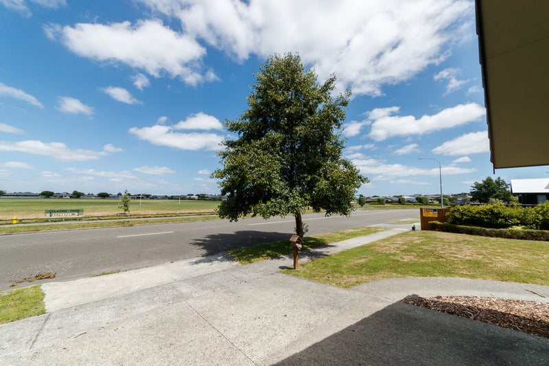 127 Schnell Drive, Kelvin Grove, Palmerston North - Carousel 20