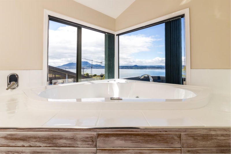 82 Wakeman Road, Acacia Bay, Taupo - Carousel 24