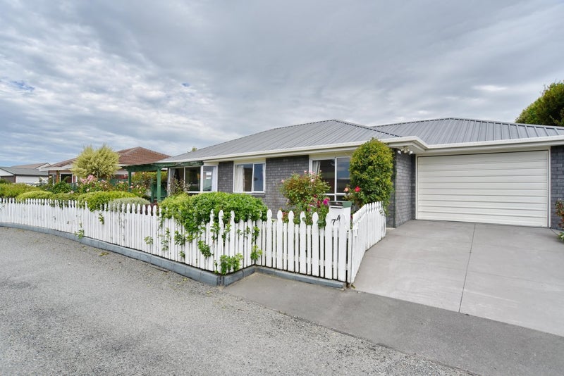 1/7 Katie Lane, Dallington, Christchurch - Carousel 2