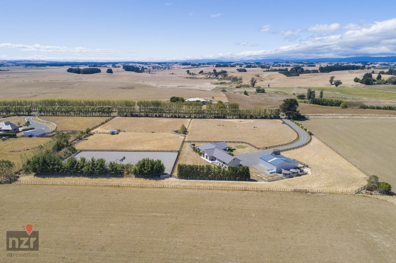 75 Spur Road West, Colyton, Feilding - Carousel 20