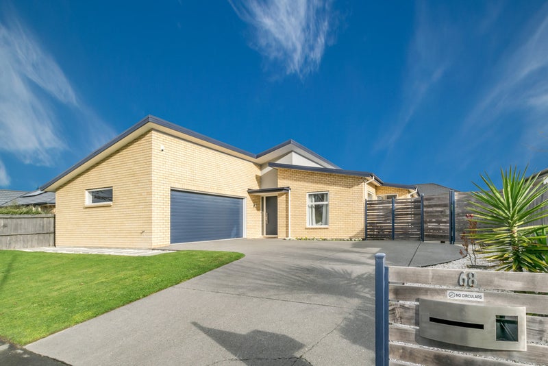 68 Mokihi Gardens, Hillmorton, Christchurch - Carousel 2