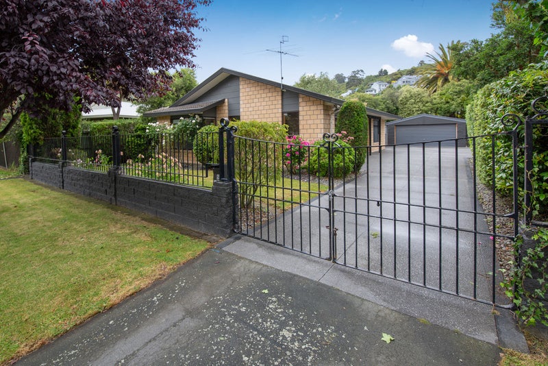 5 Bishopsworth Street, Hillsborough, Christchurch - Carousel 1