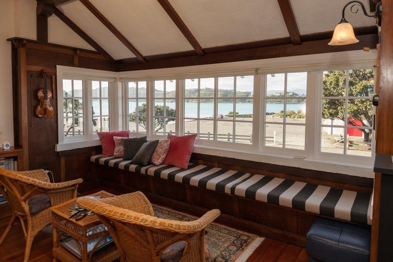 492 Evans Bay Parade, Hataitai, Wellington - Carousel 2