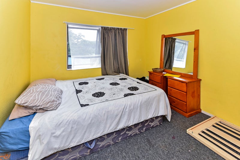 1/16 Maplesden Drive, Clendon Park, Auckland - Carousel 8