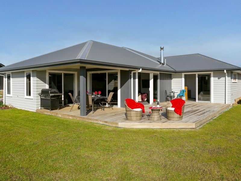 22 Harakeke Drive, Wharewaka, Taupo - Carousel 1