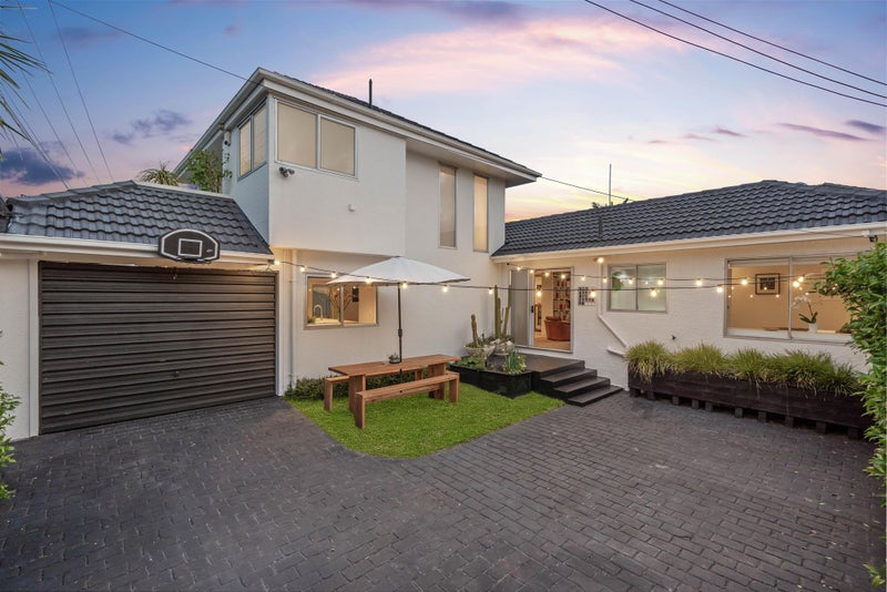 2/42 Arabi Street, Sandringham, Auckland - Carousel 1