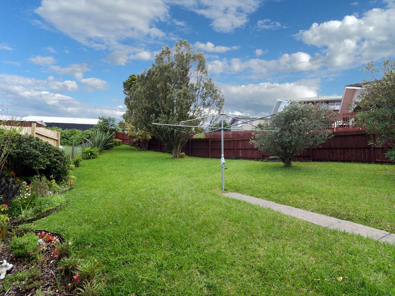 57 Trevola Street, New Windsor, Auckland - Carousel 16