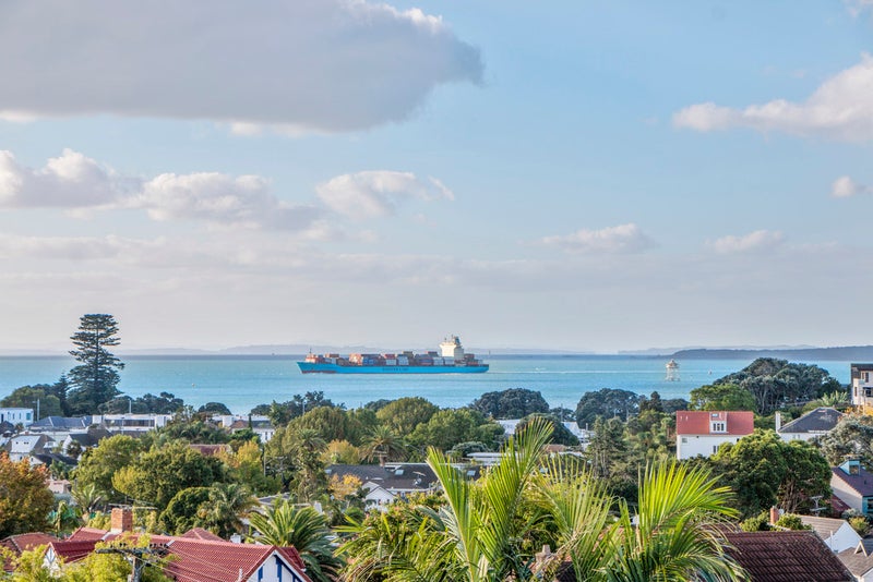 37 Codrington Crescent, Mission Bay, Auckland - Carousel 20