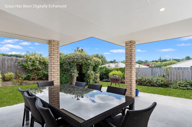 49 Fairfax Crescent, Pyes Pa, Tauranga - Carousel 2