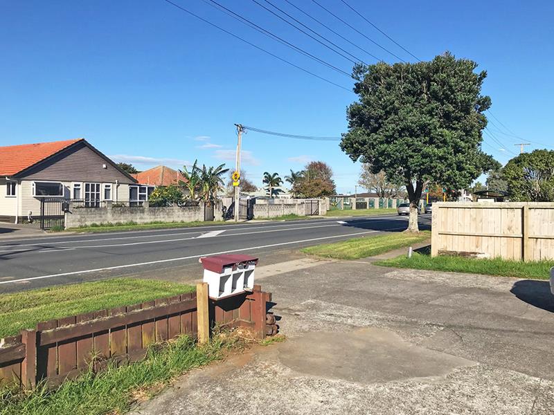 1/91 Puhinui Road, Papatoetoe, Auckland - Carousel 12