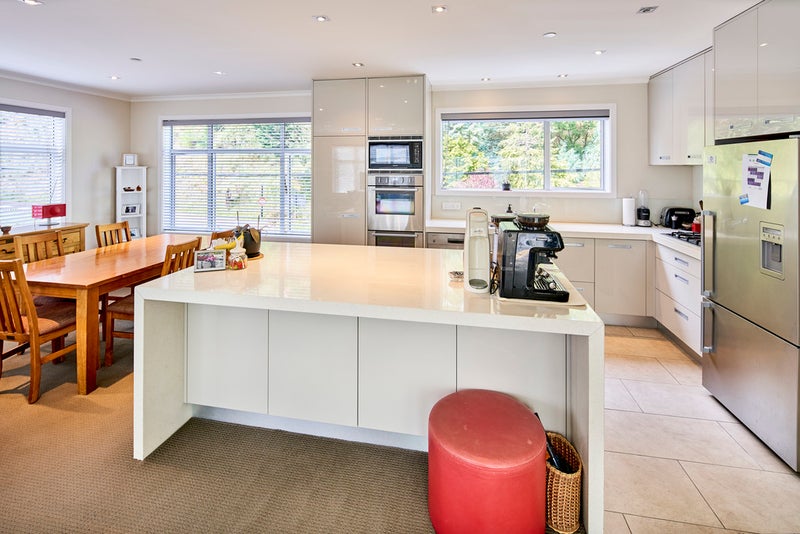 12 Glenmore Street, Thorndon, Wellington - Carousel 2