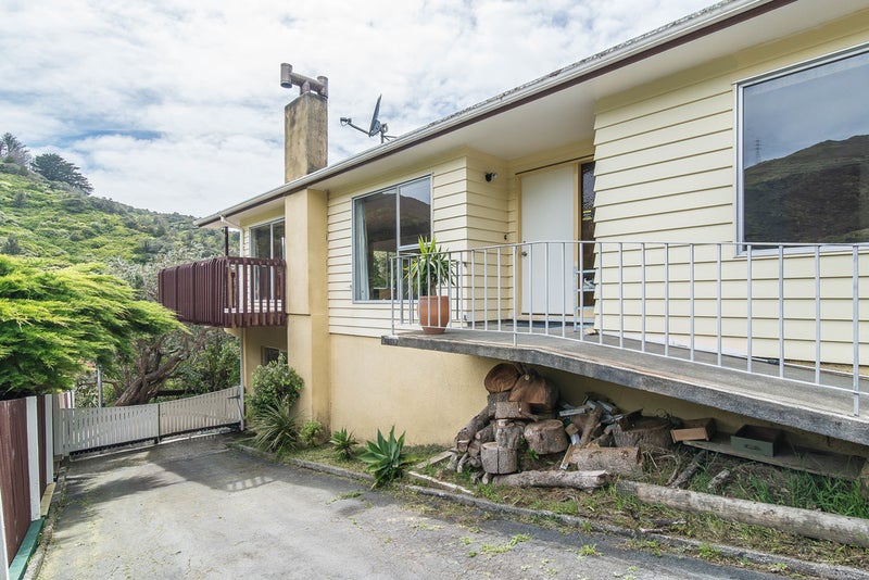 87 Spencer Street, Crofton Downs, Wellington - Carousel 2