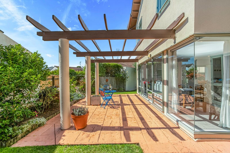2/17 Riverview Road, Panmure, Auckland - Carousel 1