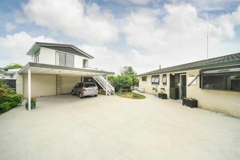 18 Cecil Place, Cloverlea, Palmerston North - Carousel 20