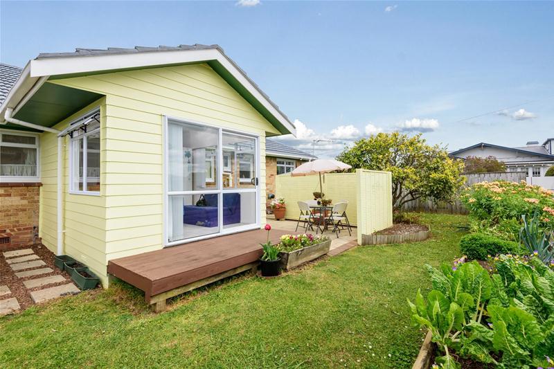 2/148 ST GEORGE STREET, Papatoetoe, Papatoetoe - Carousel 13