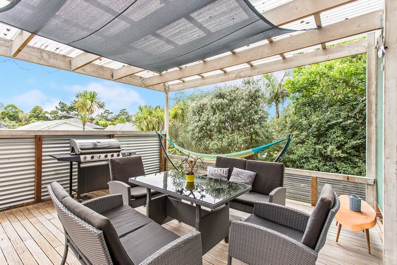 25 Bell Road, Beachlands, Auckland - Carousel 2