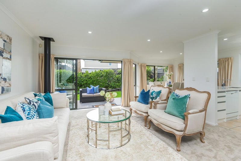 8A Kinder Place, Meadowbank, Auckland - Carousel 2