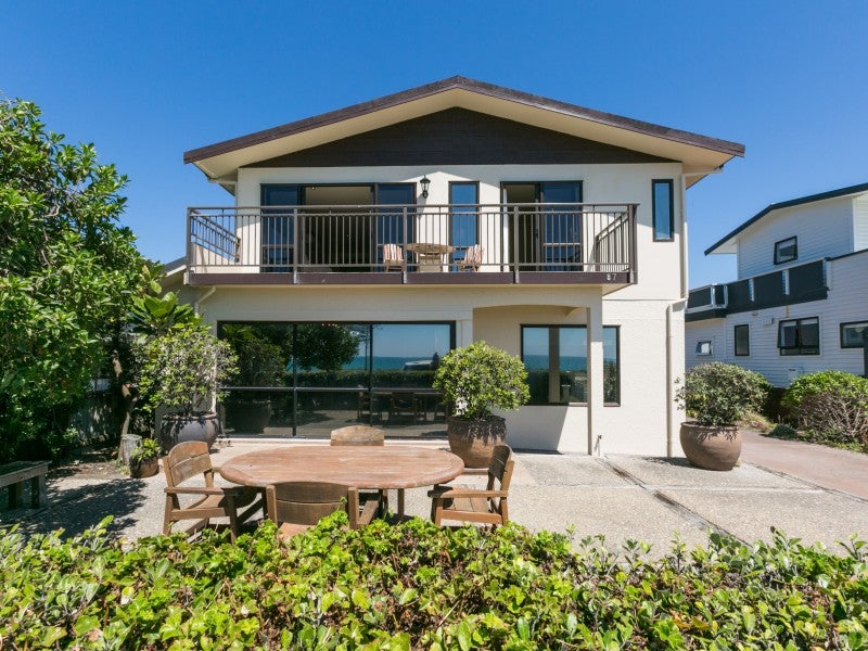 87 The Esplanade, Westshore, Napier - Carousel 25